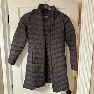 Patagonia Women’s Silent Down Parka XS